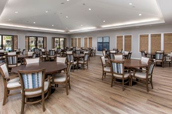 Dining Area at 55+ FountainGlen Grand Isle, Murrieta, California